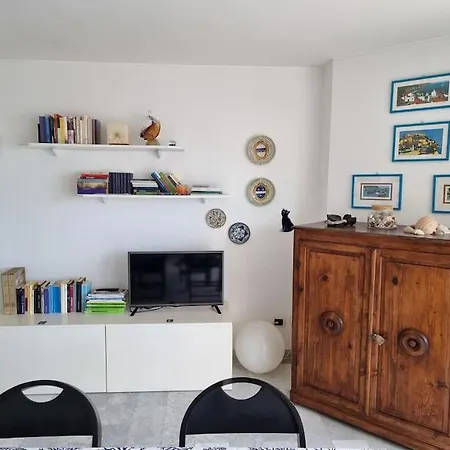 Beachfront Paradise - Panoramic Terrace, Monaco View & Private Access To Calandre Beach - French Riviera Liguria *