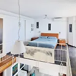Beachfront Paradise - Panoramic Terrace, Monaco View & Private Access - French Riviera Liguria Apartment