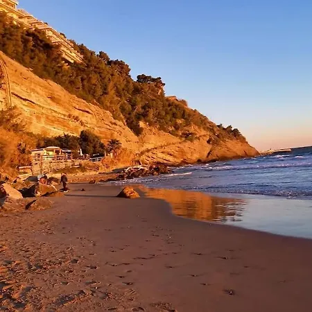 Coastal Paradise - Unrivalled Views Of Cote D'azur Ventimiglia