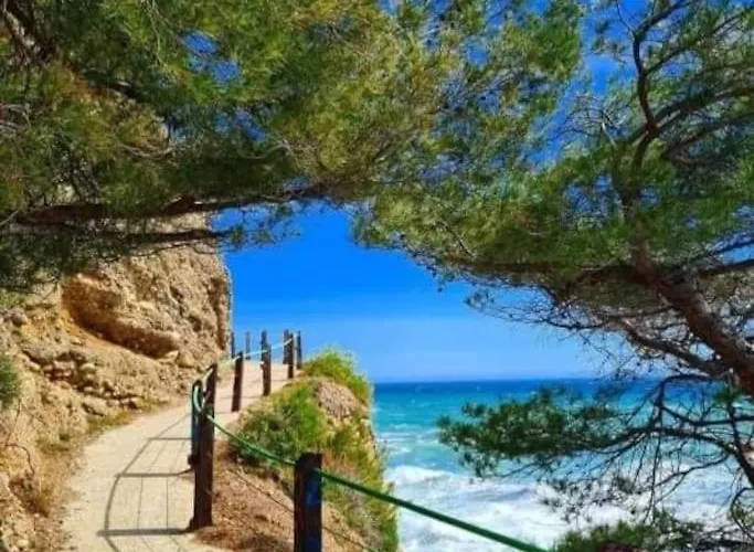 Coastal Paradise - Unrivalled Views Of Cote D'azur