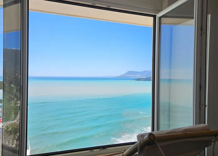 Coastal Paradise - Unrivalled Views Of Cote D'azur Apartamento