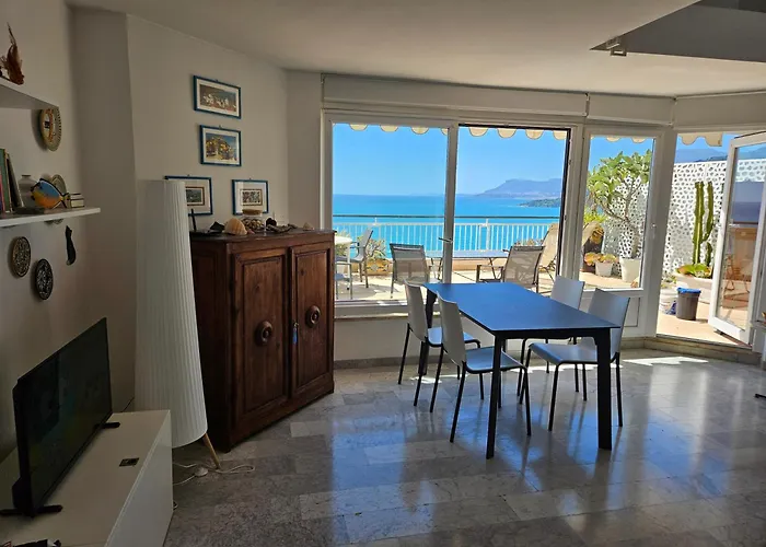 Apartamento Coastal Paradise - Unrivalled Views Of Cote D'azur Ventimiglia